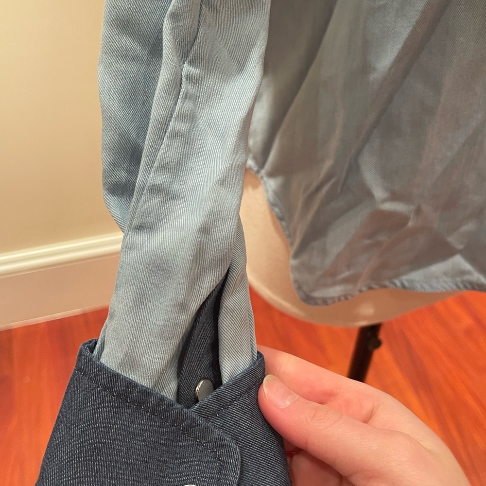 Vince button down - Picture 2 of 4